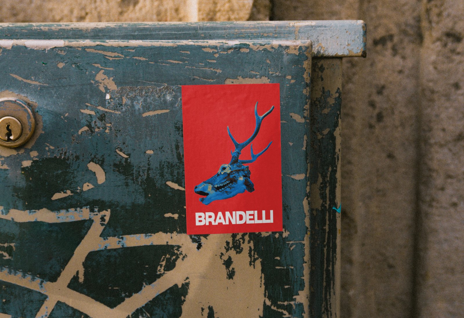 Sticker Mockup::Descrizione immagine 9.